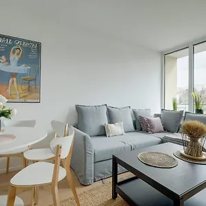 Apartment Luxurious 3br Center, Warsaw